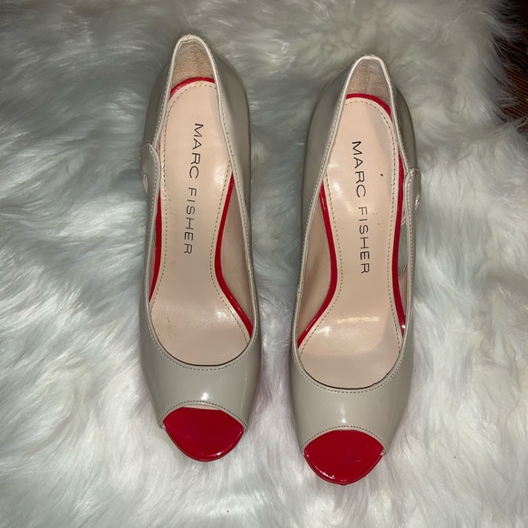 Heels - Picture 1 of 3